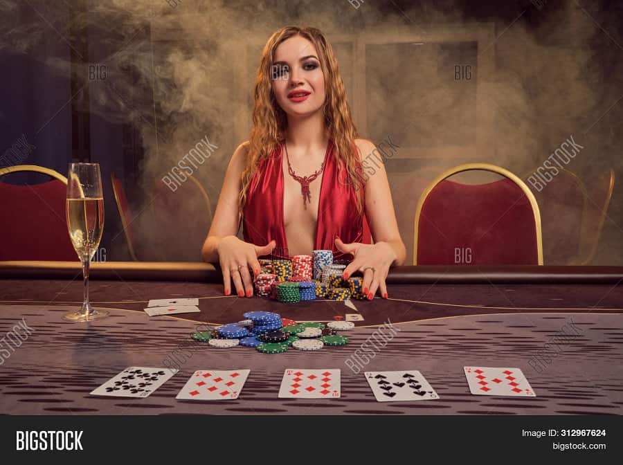 Xì tố Poker cùng phương pháp thu Bankroll